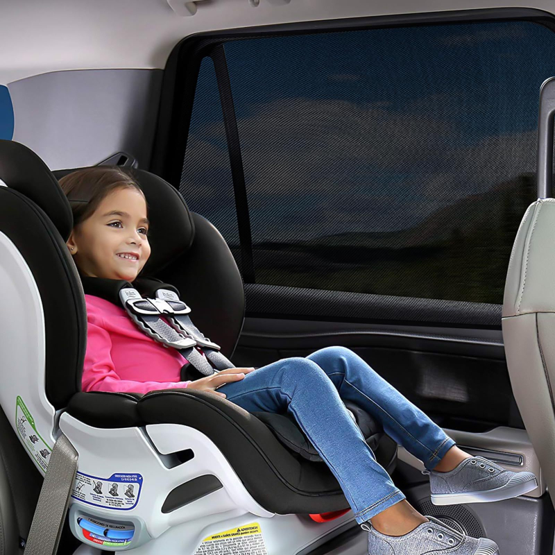 Mágneses nylon hálós autóablak árnyékoló, univerzális illeszkedés, könnyű és összecsukható, minimalist stílus