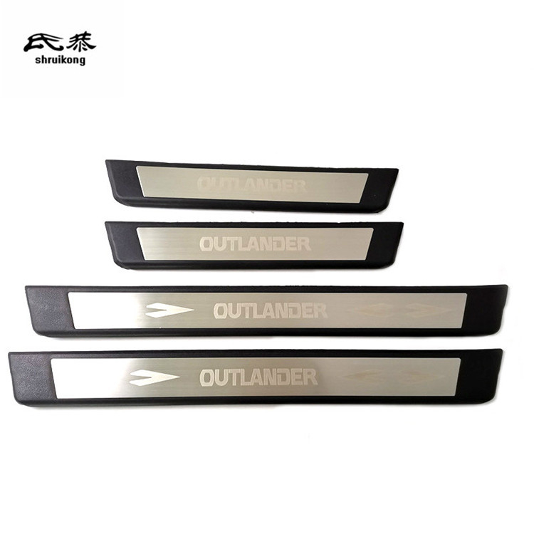 Gong prag vrata od nehrđajućeg čelika za Mitsubishi Outlander 2016-2020