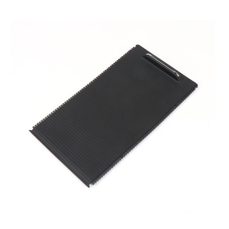 Oukachi pohártartófedél húzórugós zárómechanizmussal, fedél a karfás rekeszhez Berlingo 2008-2018 / Partner 2008-2018