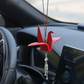Svilen auto ukras, crtić stil, aromatičan miris
