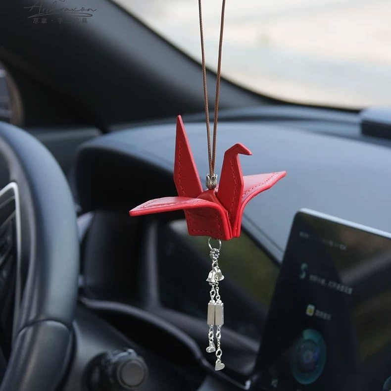Svilen auto ukras, crtić stil, aromatičan miris