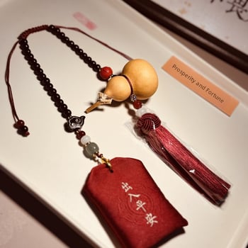 Drevený automobilový ozdobný amulet, čínske tradičné prevedenie, ručne tkaný visací prívesok na vnútornú dekoráciu