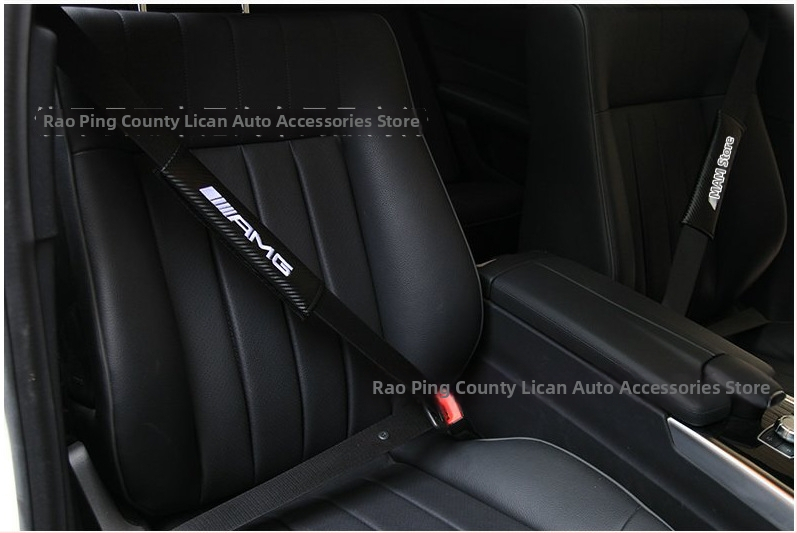 Podložak za kaiš ramena Mercedes-Benz AMG: karbonska vlakna unutrašnji dodatak, praktičan dizajn (Marka: Likani; Podrijetlo: Guangzhou; Prilagodba: Da; Logo otisnut: Da)