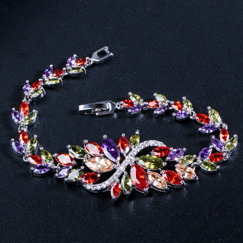 Korejski stil večernji set nakita sa cirkonima, bakar s platinskim premazom, viseći privjesci, uključuje naušnice i narukvicu