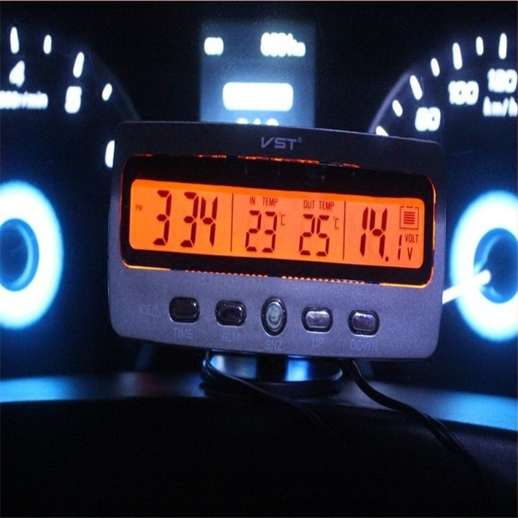 Automobiļu kalendāra pulkstenis ar voltmetru, temperatūras un mitruma mērītājs, iekšējais/ ārējais termometrs, LCD displejs, regulējams leņķis