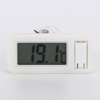 TPM-30 digitalni termometar s vanjskim senzorom — LCD zaslon, točnost ±1.0