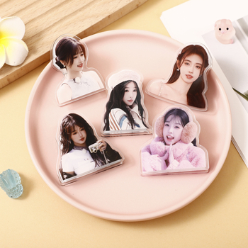 Akrilni klip Xiaowu stationery — plastični materijal