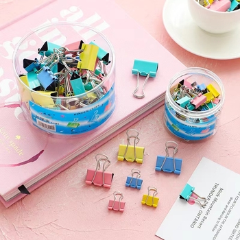 Kovinski dokumentni folder s klipom dugog repa, u kutiji