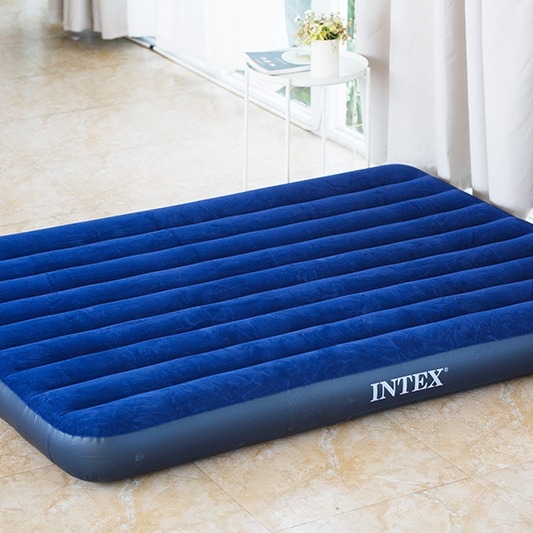 INTEX egyszemélyes felfújható ágy, vastagított, összecsukható, flokkolt felülettel, kempingezéshez, teherbírás 270 kg