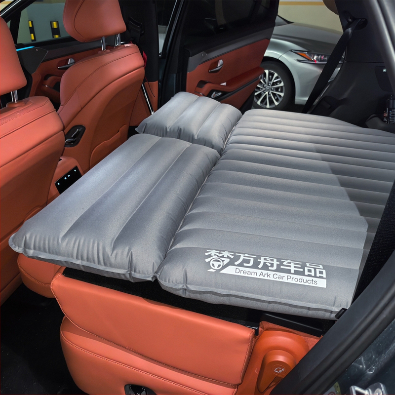 Automobilinė pripučiamа lova su dvipuse Oxford drobe, sulankstoma, sveria 4 kg, maksimali apkrova 300 kg