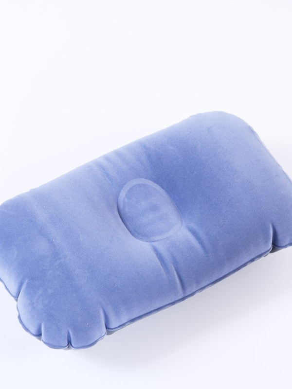 Felfújható ágy kiegészítők: elektromos, kézi és láb pumpa; levegő párna; javító készlet; hordozható kültéri használatra