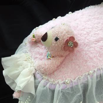 Замшева подложка за подлакътниковата конзола на колата; съвместима с подлакътникова кутия с повдигащ капак; без персонализация