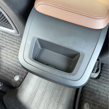 Volvo XC60 XC90 S60 V60 - stražnji naslon za ruku, gumena podloga za dno čaše i akvarij, model 31389183