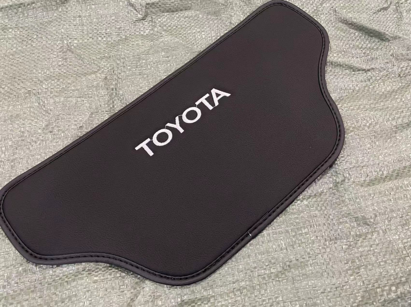 Jastuk za zaštitu stražnjeg naslona automobila s pretincom za skladištenje - PU materijal, prilagodba, ispis logotipa