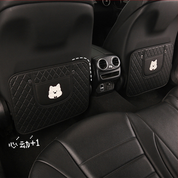 Automašīnas aizmugurējā sēdekļa aizsargspilvens – plakts veids, pildījums no zīda šķiedras, virsma poliesters, karikatūras stils