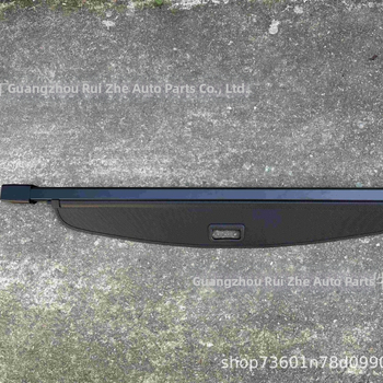 Odinė bagažinės užuolaida Jeep Grand Cherokee ir Liberty, teleskopinė, pritaikoma