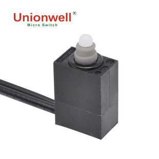 Motocikla stūres mikro-slēdzis – noslēgts, ūdensizturīgs, 300 000 ciklu darbība, maks. 36V, UL/CQC/ENEC sertifikāts