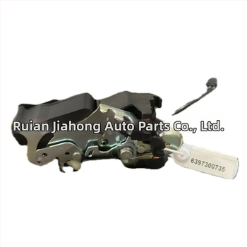 Mercedes-Benz központi zárási rendszeréhez tartozó ajtózár - Jobb oldali középső ajtó - Anti-theft tartós zár - Cikkszám 6397300735