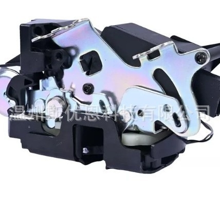 Centra aizslēgšanas sistēma – kodi 6397300835 / A6397300835; bez pielāgošanas