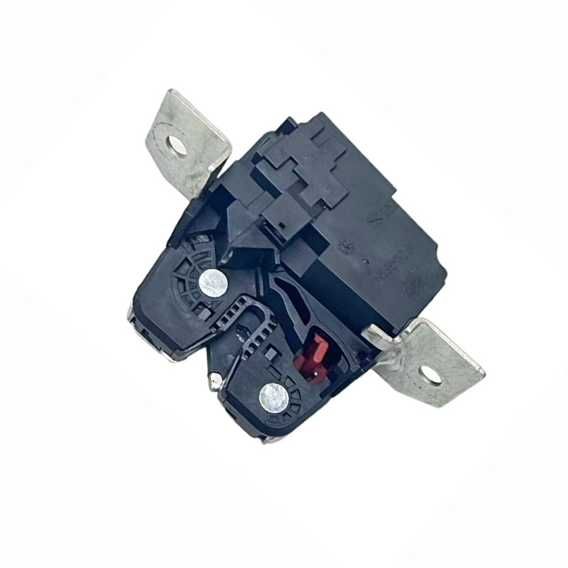 Hátsó csomagtérajtó zármechanizmus Mercedes-Benz B200 W245-höz, kompatibil 169/245 modellekkel; Modell: A1697400235; Anyag: alumíniumötvözet