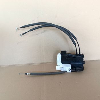 Brava za vrata Hyundai Tucson/Sportage – Marka Pzy, Modeli 81310-3w000, 81320-3w000, 81410-3w000, 81420-3w000; Materijal: Plastika; Prilagodba: Da
