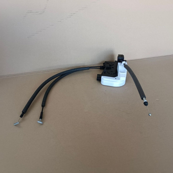 Brava za vrata Hyundai Tucson/Sportage – Marka Pzy, Modeli 81310-3w000, 81320-3w000, 81410-3w000, 81420-3w000; Materijal: Plastika; Prilagodba: Da