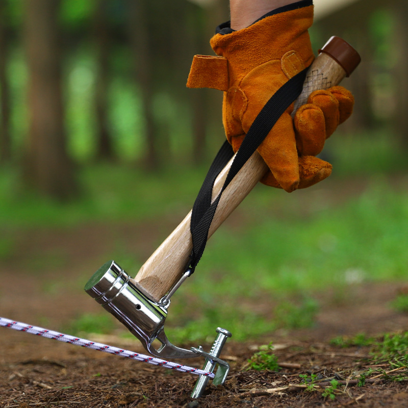 Kültéri többfunkciós acélkalapács, fából készült nyéllel, kempinghez és sátrakhoz, beépített szegkihúzóval