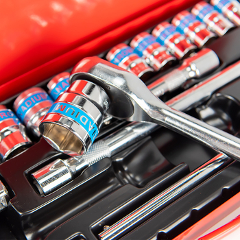 Auto remonta instrumentu komplekts ar socket wrench un ratchet – daudzfunkcionāls komplekts ZHCY; Materiāls: Cits; Pieteikuma jomas: Plašs; Lietojumu scenāriji: Mašīnu remonts.
