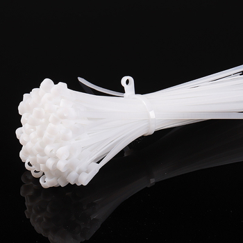 Autolukustuv nailonist ZIP-kinnitus tööstuslikuks kinnitamiseks, mõõdud 3 x 100 mm, paksus 0,2–0,3 mm, materjal: nailon, UL94 V-2