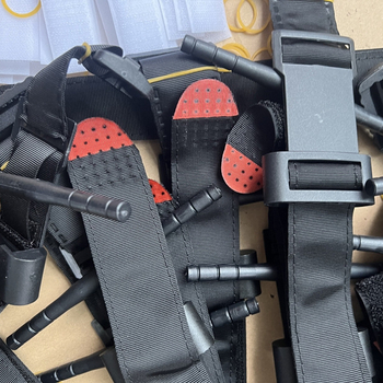 Velcro szalagú tourniquet elsősegélyhez, nylon anyag, nylon-poliészter keverék, Xiechang márka, alkalmas pántokra és egyéb alkalmazásokhoz.