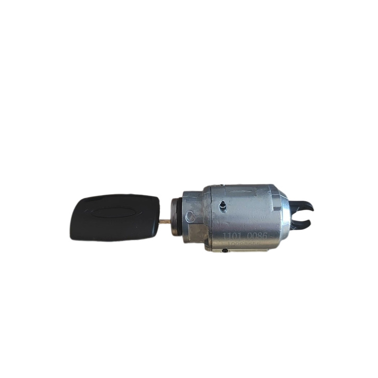 Cilindar brave poklopca za Focus/C-Max CB4 – metalni automobilski brava cilindar, model 4M5A-A16B970-BA, cilindar brave 00