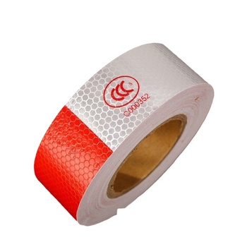 Visszaverő figyelmeztető matrica járművekhez – szívócsésze rögzítés – minta: figyelmeztető jelek – éjszakai láthatóság