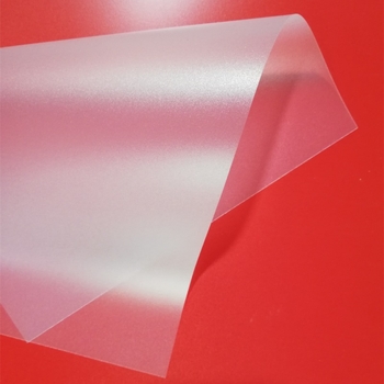 PVC plastmasas plāksne – caurspīdīga klase, nodilumizturīga, siltumizturīga, hidrolīzei izturīga; Modelis Jiaodong