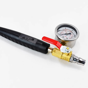 Riepu uzpildes uzgalis ar manometru, divgalvu spied-tur uzgalis, izliekts āķis, misiņa korpuss automašīnām