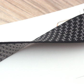 Мъжки презрамки за панталони - еластична лента с PU кожа и метални клипове, 4 клипа, кръстосан гръб, регулируема дължина