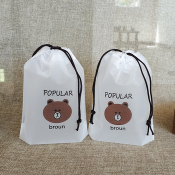 Húzózsinóros tároló táska törölközőkhöz és zoknikhoz, matt felület, dupla vastagság