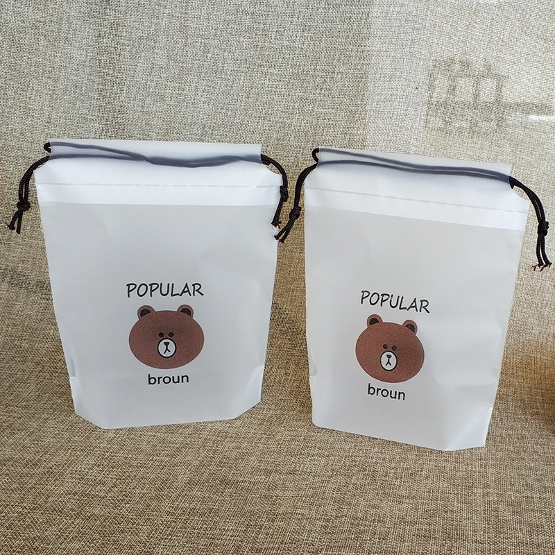 Húzózsinóros tároló táska törölközőkhöz és zoknikhoz, matt felület, dupla vastagság