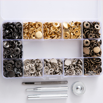 633 Fém gombtelepítő készlet, sárgaréz, négyzáras záródás, farmerhez