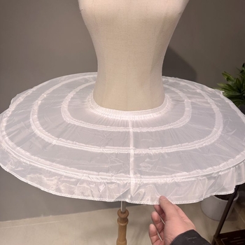 Costum plat și pufos de balet pentru reprezentații, cu trei inele metalice pentru bustle, lână în două straturi, construcție reglabilă, cu oase de pește, motiv lebădă, primăvara 2024