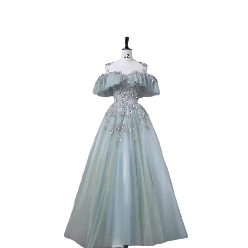 Pufi tüll estélyi ruha - ujj nélküli, hercegnői szabásvonal, hosszú, középső derék, poliészter keverék 30-50%