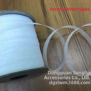 Elastinga tinklinė juosta su žuvies kaulo raštu vestuvinėms suknelėms ir Lotynų šokių sijonams; medžiaga: poliesteris; tinka namų tekstilėms ir drabužiams.