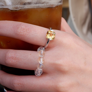 Prsten s geometrijskim kristalom, elektroplatiran metalnim premazom, lagani luksuzni stil, za žene