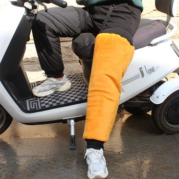 Kojų kelio apsaugos motociklams ir lauko dviračiams – fliso įdaila, atsparus vandeniui, žiemai šilti (Medžiaga: šilko pluoštas, universalus pritaikymas, blau)