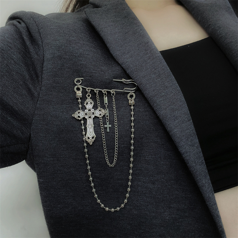 Καρφίτσα με αλυσίδα, Harajuku στυλ χιπ-χοπ (Υλικό: κράμα; Διακόσμηση: δύο στρώσεις, χιπ-χοπ; Επεξεργασία: ηλεκτροπλατίωση; Λειτουργίες: διακόσμηση, ρύθμιση μέσης, δώρο)