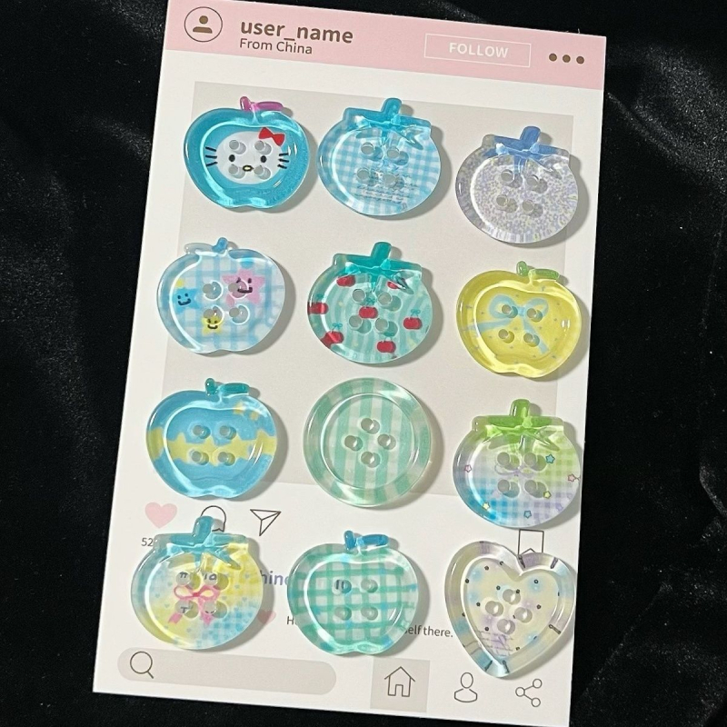 DIY karoliukų ir sagų rinkinys dienynui ir kūdikių drabužiams – mišrus stilius, Instagram stiliaus rankdarbiai; Ženklas Unique; Sandėlyje; 2021 m. vasara