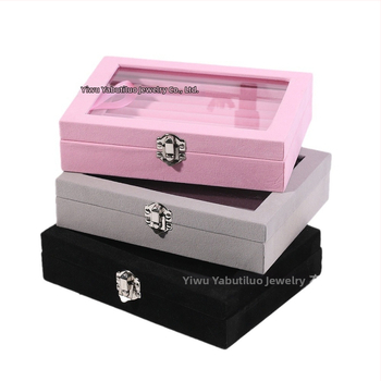 Koka juvelierizstrādājumu kastīte ar putekļu aizsardzību un oksidācijas aizsardzību, galda uzstādīšana, vienkāršs un mūsdienīgs stils, ar vienu slāni