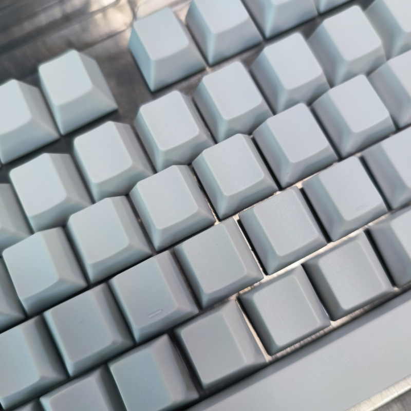 Mechanikus billentyűzethez való kulcfedőanyag-készlet - 143 billentyű, műanyag kulcstartók, injekciós öntés, súly 150 g, testreszabható