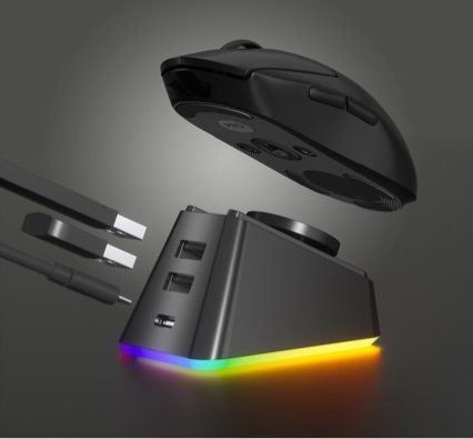 Vezeték nélküli egér töltőalap – kompatibilis a Razer Naga V2, a Logitech GPW, G502 és G703 egerekkel; modell 5V500, USB-kábel 1 m, 2019-ben megjelent.