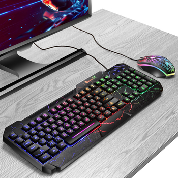 Gaming billentyűzet és egér készlet D620, USB-kábeles, 1600dpi optikai szenzor, háttérvilágítás, ergonómikus kialakítás