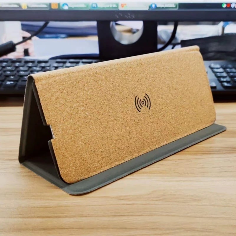 Ασύρματο pad ποντικιού με στήριξη χεριού, δερμάτινη επιφάνεια, διπλής όψεως αντιολισθητικό, τριπλής πτυχής βάση φελλού, γρήγορη φόρτιση 15W